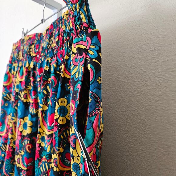 Lucy & Yak Colorful Floral Cropped Pants - Picture 5 of 16